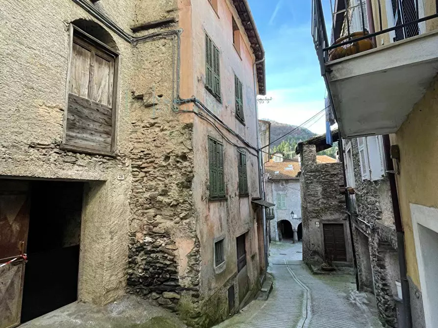 Immagine 19 di Rustico / casale in vendita  in Via sant'Anna a Pornassio
