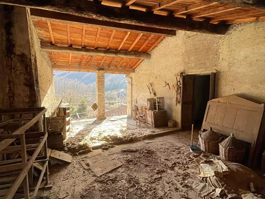 Immagine 13 di Rustico / casale in vendita  in Via sant'Anna a Pornassio