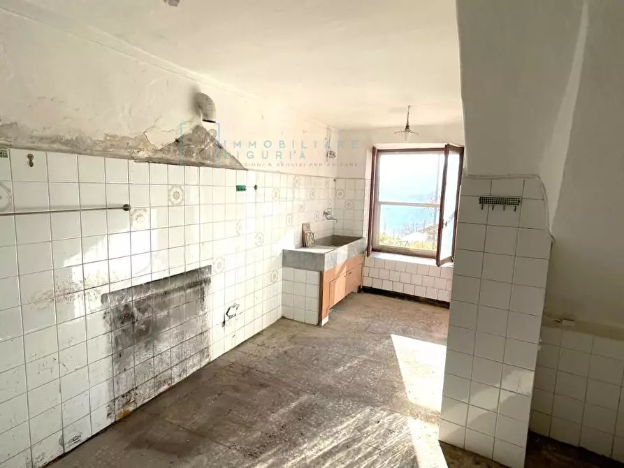 Immagine 8 di Rustico / casale in vendita  a Pieve Di Teco