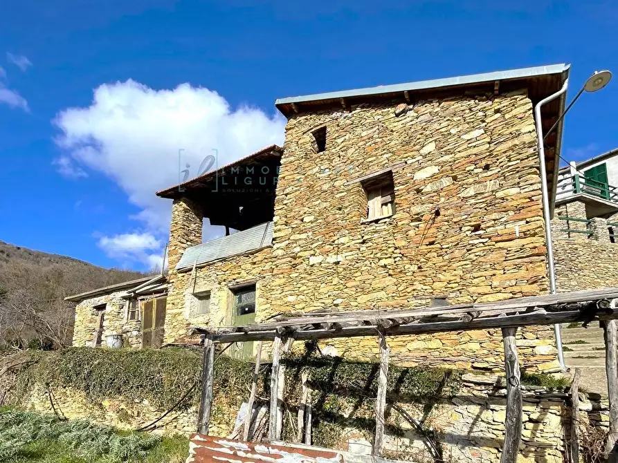 Immagine 2 di Rustico / casale in vendita  in Via al piemonte a Pieve Di Teco