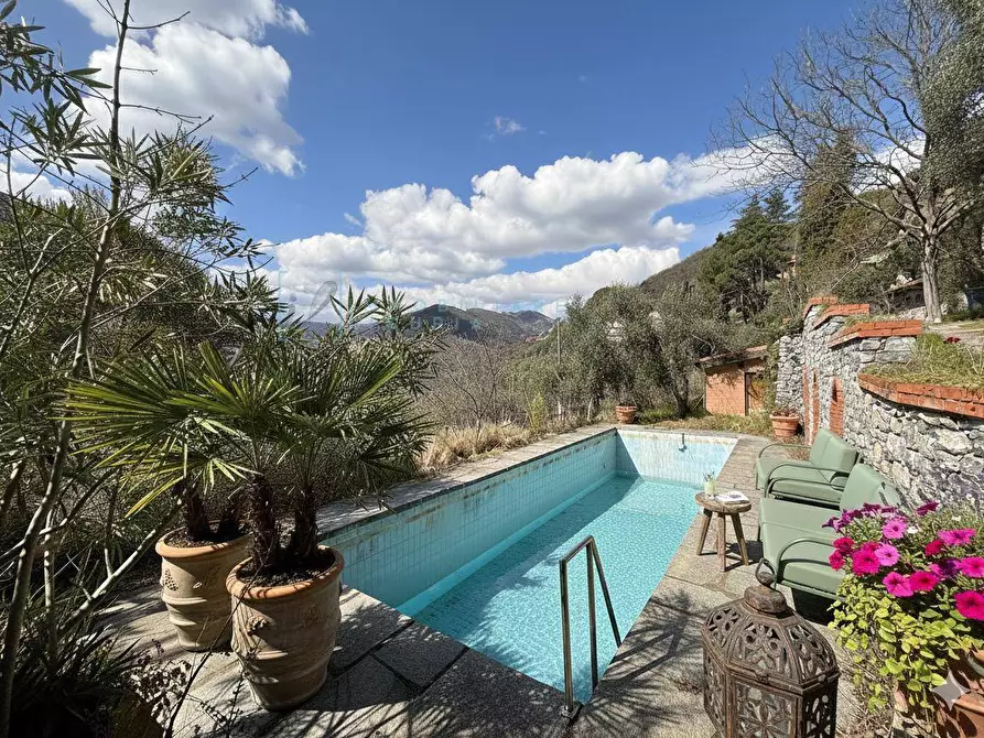 Immagine 2 di Villa in vendita  in ligassorio a Pieve Di Teco