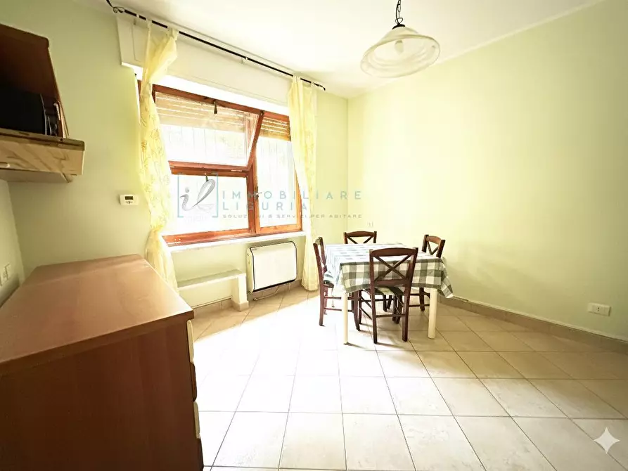 Immagine 10 di Appartamento in vendita  in Via Cardellino a Alassio