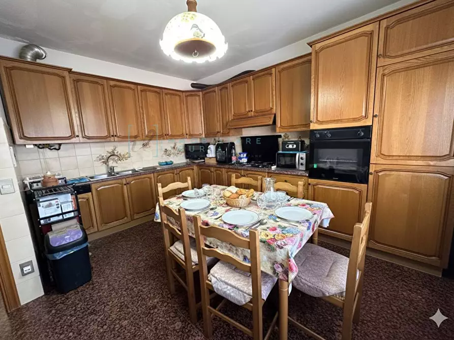 Immagine 12 di Appartamento in vendita  in Via Manfro e Merlini a Albenga