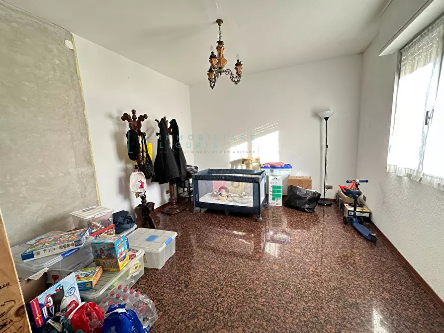 Immagine 6 di Appartamento in vendita  in Via Manfro e Merlini a Albenga