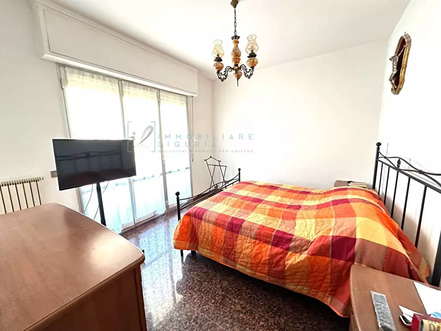 Immagine 13 di Appartamento in vendita  in Via Manfro e Merlini a Albenga
