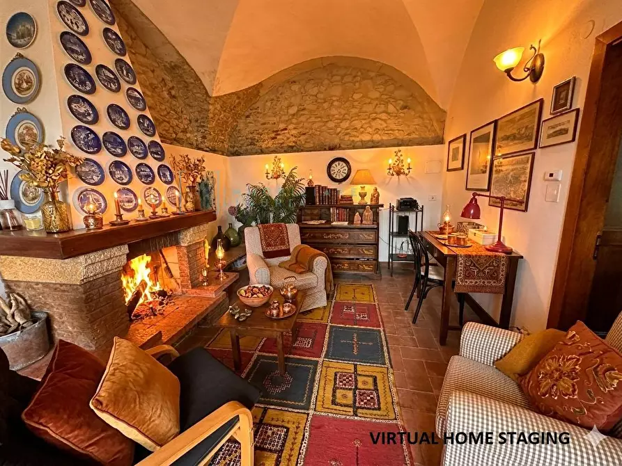 Immagine 3 di Rustico / casale in vendita  in via al borgo a Albenga