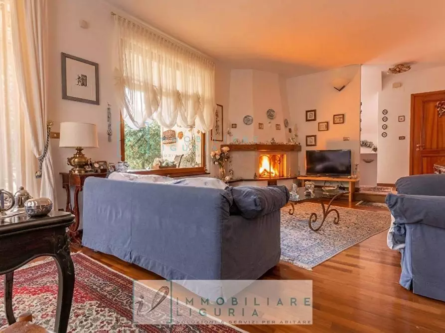 Immagine 2 di Villa in vendita  in via crociata a Cisano Sul Neva