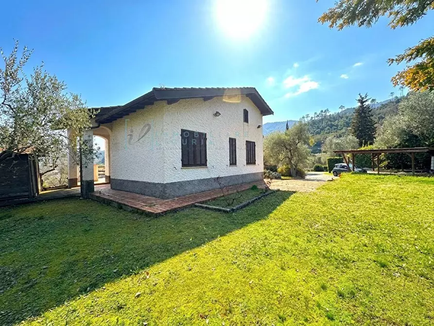 Immagine 27 di Villa in vendita  in Regione Bauso a Garlenda