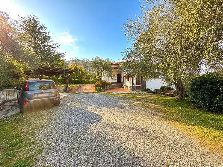 Immagine 34 di Villa in vendita  in Regione Bauso a Garlenda