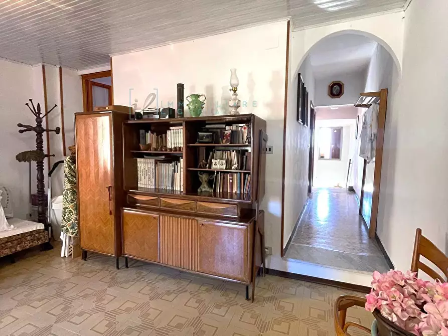 Immagine 4 di Rustico / casale in vendita  in Via Roma a Lucinasco