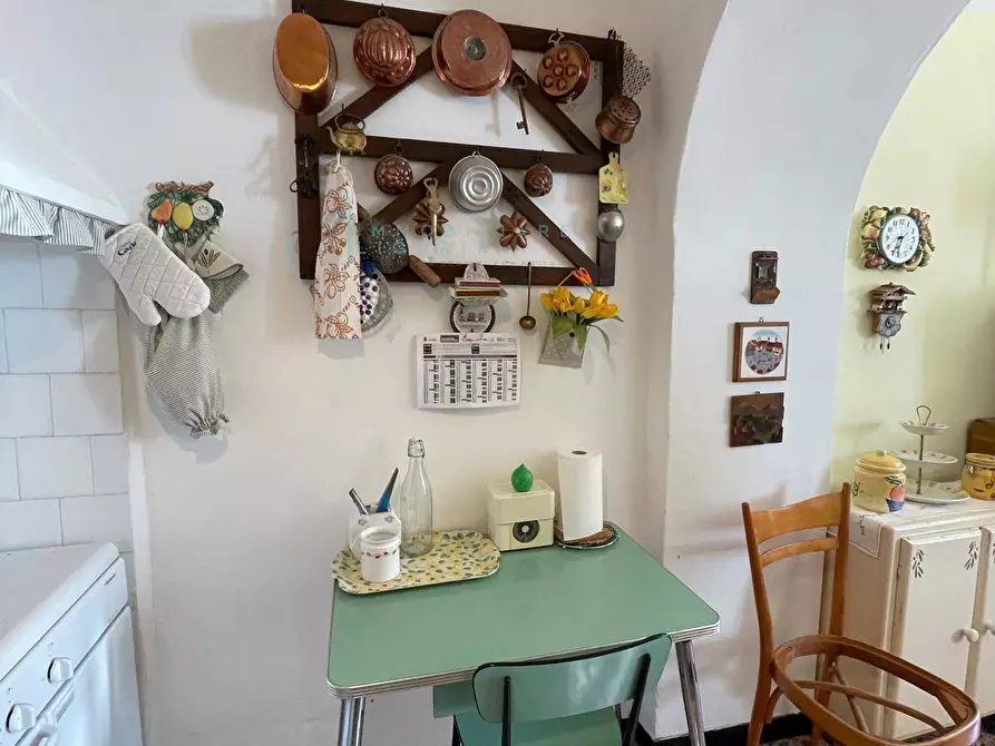 Immagine 11 di Rustico / casale in vendita  in Via Roma a Lucinasco