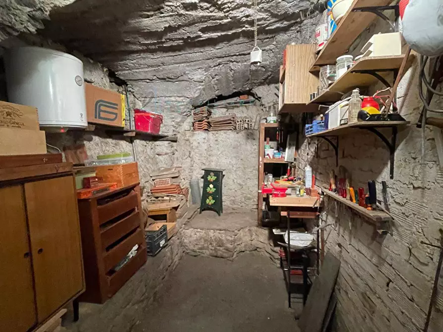 Immagine 28 di Rustico / casale in vendita  in Via Roma a Lucinasco