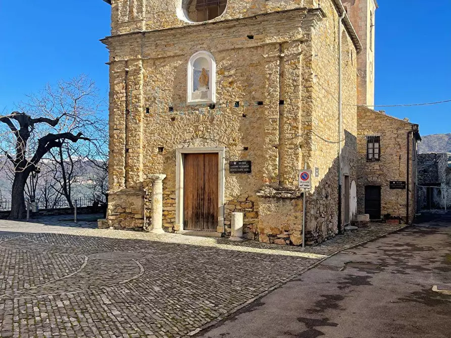 Immagine 35 di Rustico / casale in vendita  in Via Roma a Lucinasco