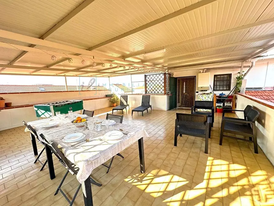 Immagine 14 di Appartamento in vendita  in Via Torlaro a Albenga