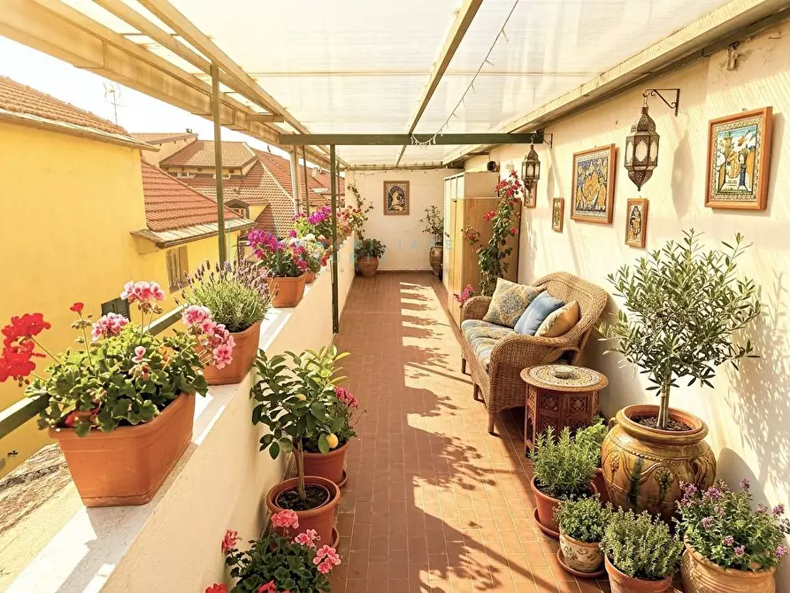 Immagine 21 di Appartamento in vendita  in Via Torlaro a Albenga