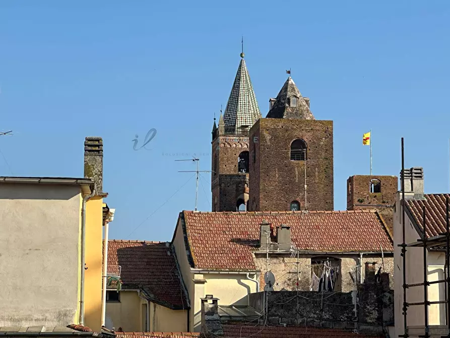 Immagine 18 di Appartamento in vendita  in Via Torlaro a Albenga