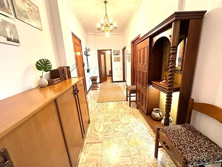 Immagine 2 di Appartamento in vendita  in Via Eperanto a Albenga