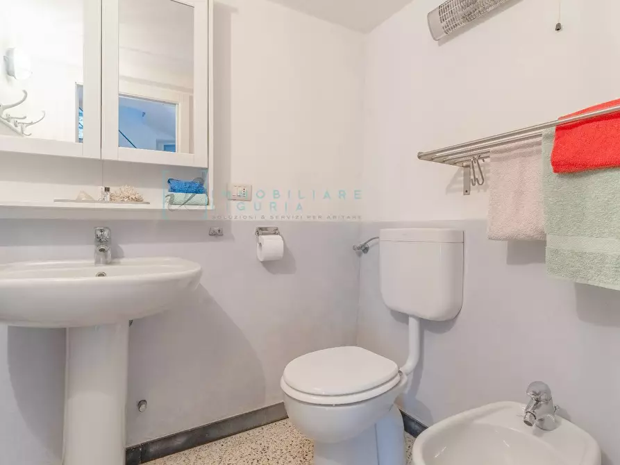 Immagine 7 di Appartamento in vendita  in Colletta di Castelbianco a Castelbianco