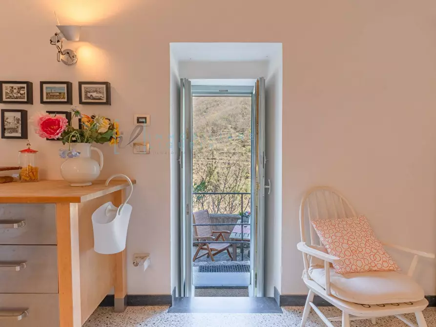 Immagine 8 di Appartamento in vendita  in Colletta di Castelbianco a Castelbianco