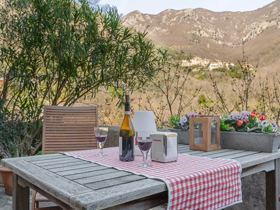 Immagine 31 di Appartamento in vendita  in Colletta di Castelbianco a Castelbianco
