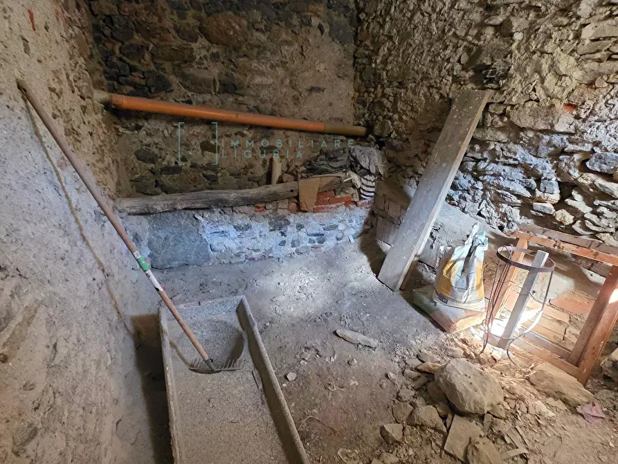 Immagine 18 di Rustico / casale in vendita  in via Montegrappa a Castelbianco
