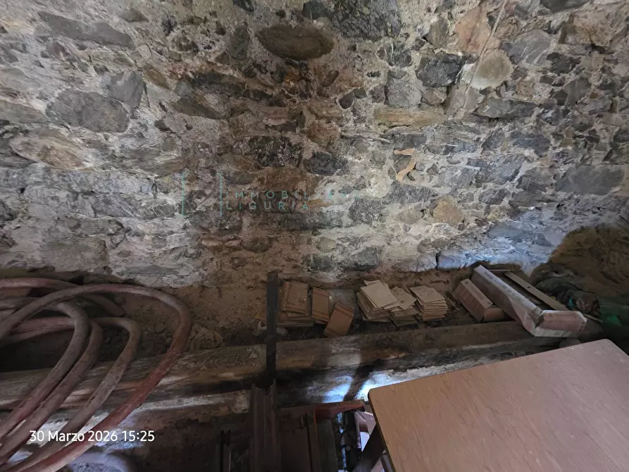 Immagine 21 di Rustico / casale in vendita  in via Montegrappa a Castelbianco