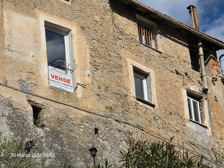 Immagine 38 di Rustico / casale in vendita  in via Montegrappa a Castelbianco