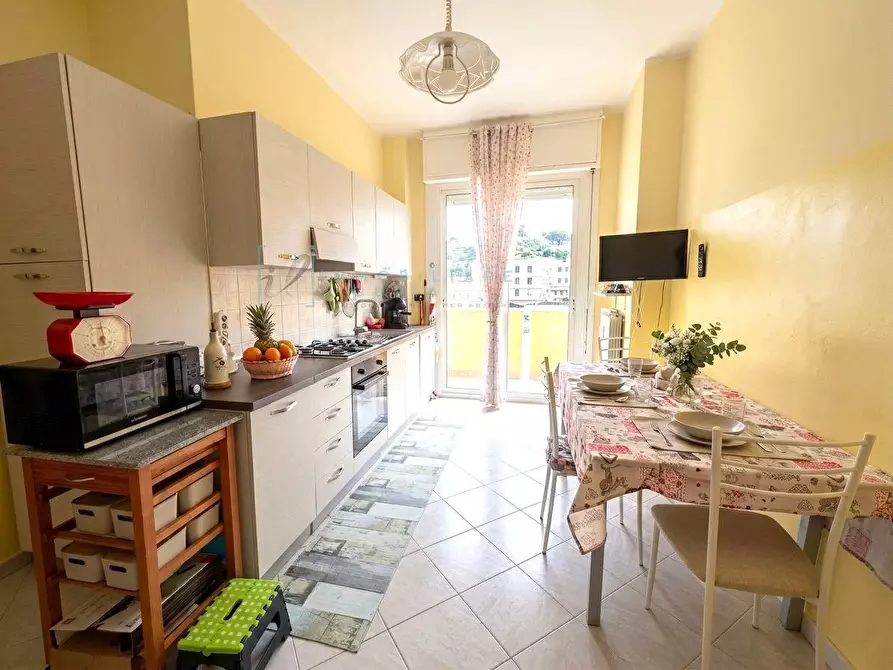 Immagine 4 di Appartamento in vendita  in Strada Vicinale del Molino a Albenga