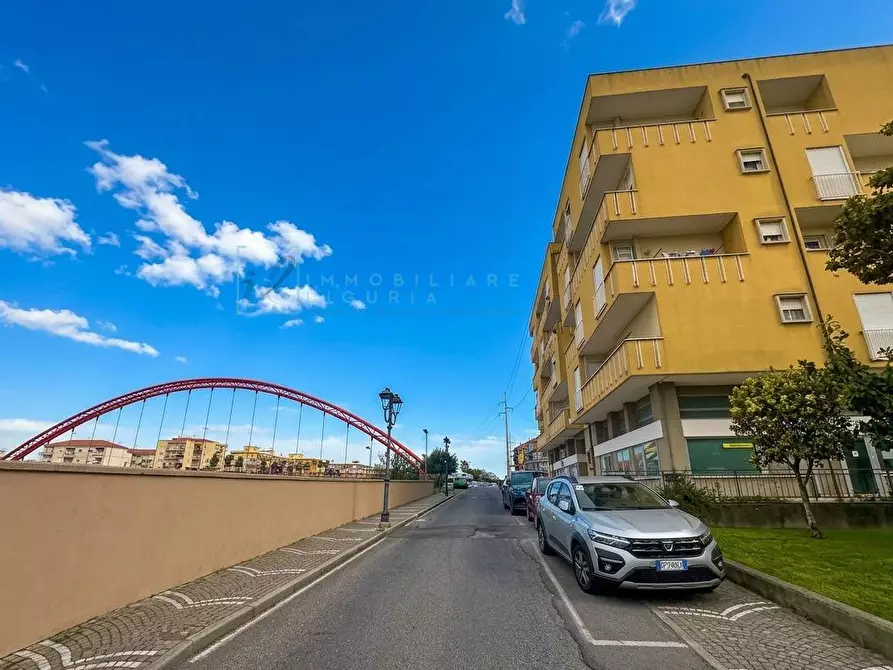 Immagine 2 di Appartamento in vendita  in Strada Vicinale del Molino a Albenga