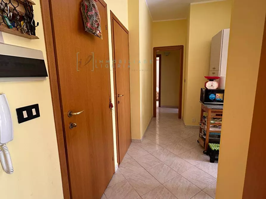 Immagine 3 di Appartamento in vendita  in Strada Vicinale del Molino a Albenga