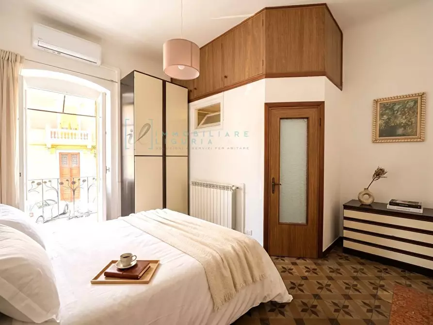 Immagine 6 di Appartamento in vendita  in Piazza Andrea Doria a Alassio