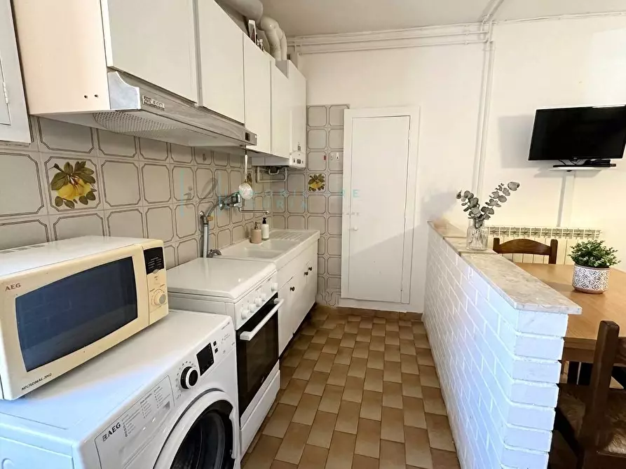 Immagine 3 di Appartamento in vendita  in Piazza Andrea Doria a Alassio