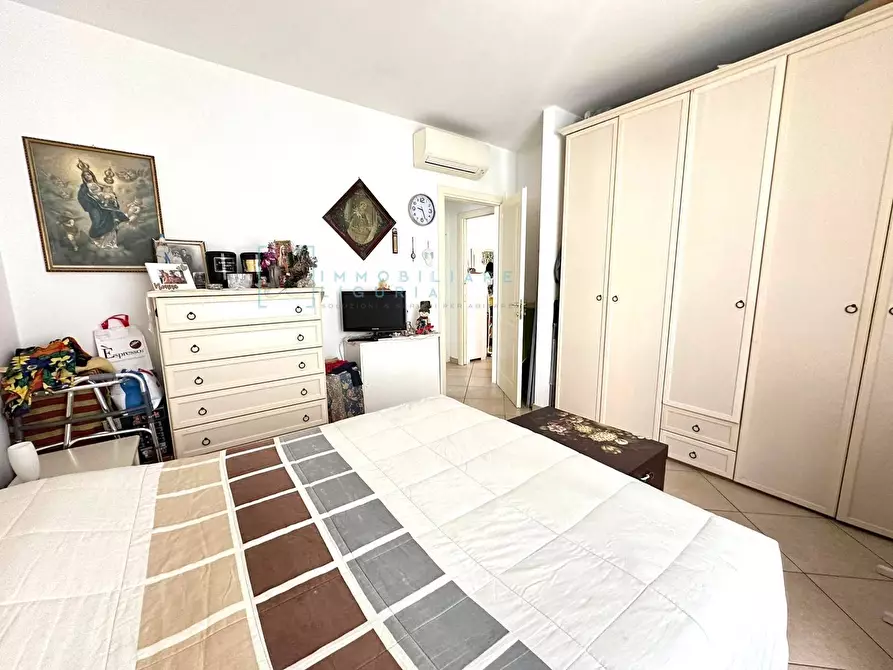 Immagine 11 di Appartamento in vendita  in Via della Costituzione a Albenga