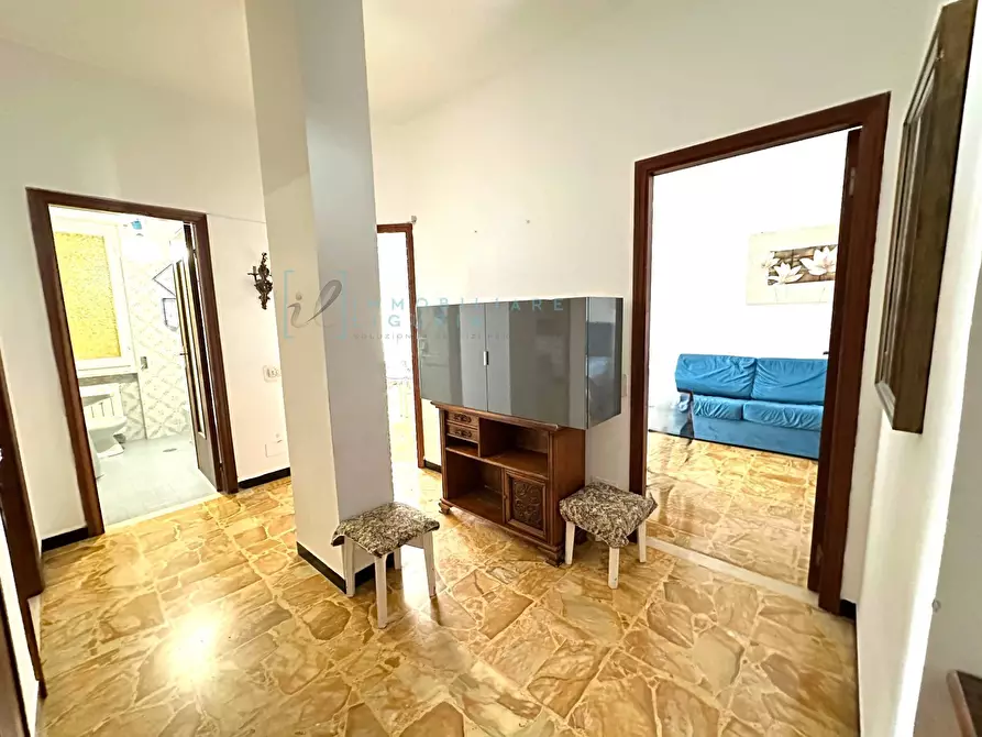 Immagine 8 di Appartamento in vendita  in via patrioti a Albenga
