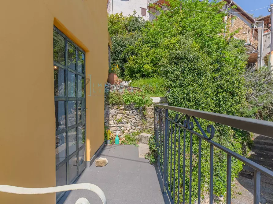 Immagine 37 di Rustico / casale in vendita  in Calderara, via ai prati a Pieve Di Teco