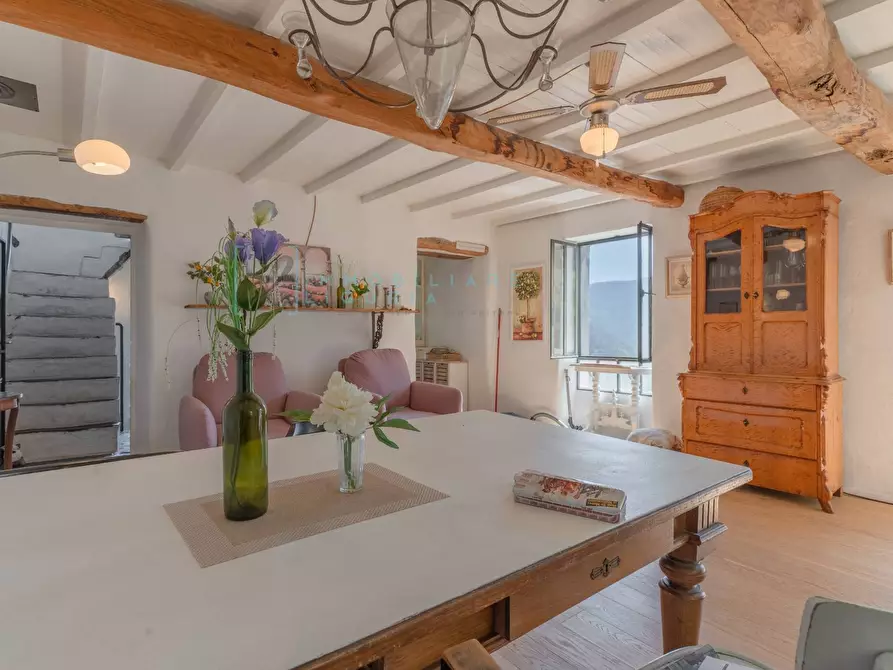 Immagine 5 di Rustico / casale in vendita  in Calderara, via ai prati a Pieve Di Teco