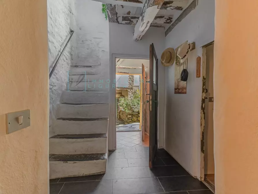 Immagine 41 di Rustico / casale in vendita  in Calderara, via ai prati a Pieve Di Teco