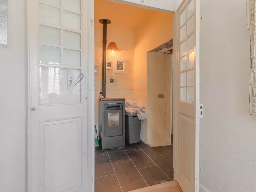 Immagine 27 di Rustico / casale in vendita  in Calderara, via ai prati a Pieve Di Teco