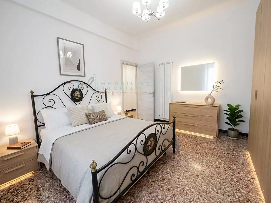 Immagine 10 di Appartamento in vendita  in Viale Pontelungo a Albenga