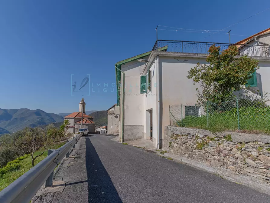 Immagine 5 di Casa indipendente in vendita  in Borgata Mugno a Aquila D'arroscia