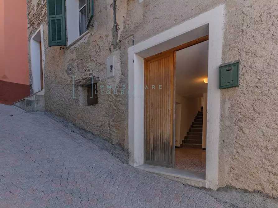 Immagine 8 di Casa indipendente in vendita  in Borgata Mugno a Aquila D'arroscia