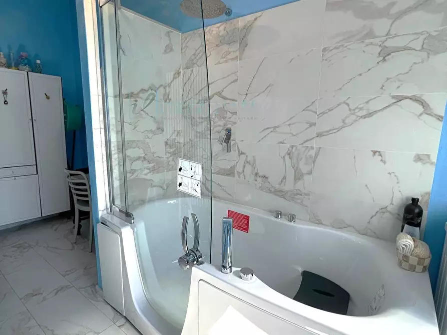 Immagine 16 di Casa indipendente in vendita  in San Luigi Via roma a Pornassio