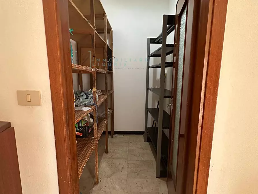 Immagine 7 di Appartamento in vendita  in Via Esperanto Albenga a Albenga