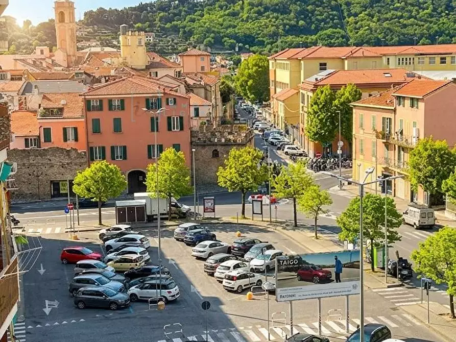 Immagine 11 di Appartamento in vendita  in Via Esperanto Albenga a Albenga