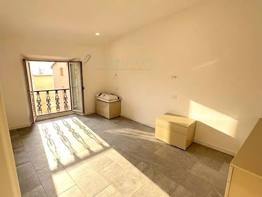 Immagine 10 di Appartamento in vendita  in Via Torlaro a Albenga