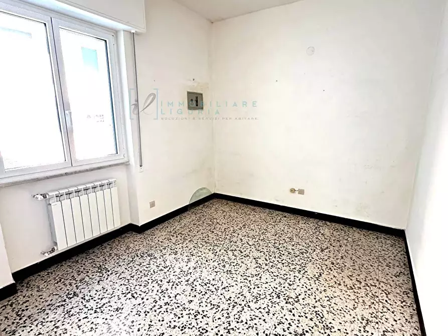 Immagine 16 di Appartamento in vendita  in Via Piave a Albenga
