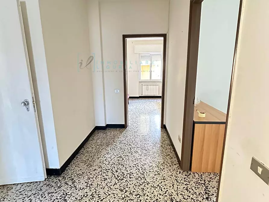 Immagine 15 di Appartamento in vendita  in Via Piave a Albenga
