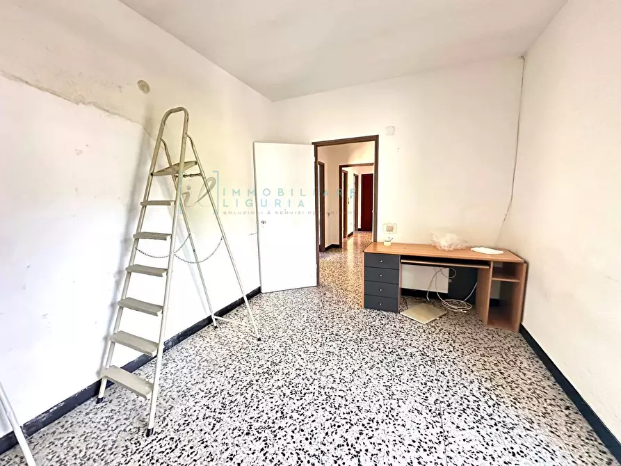 Immagine 20 di Appartamento in vendita  in Via Piave a Albenga