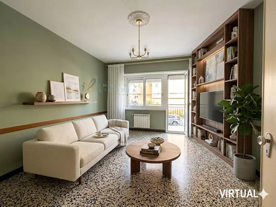 Immagine 1 di Appartamento in vendita  in Via Piave a Albenga