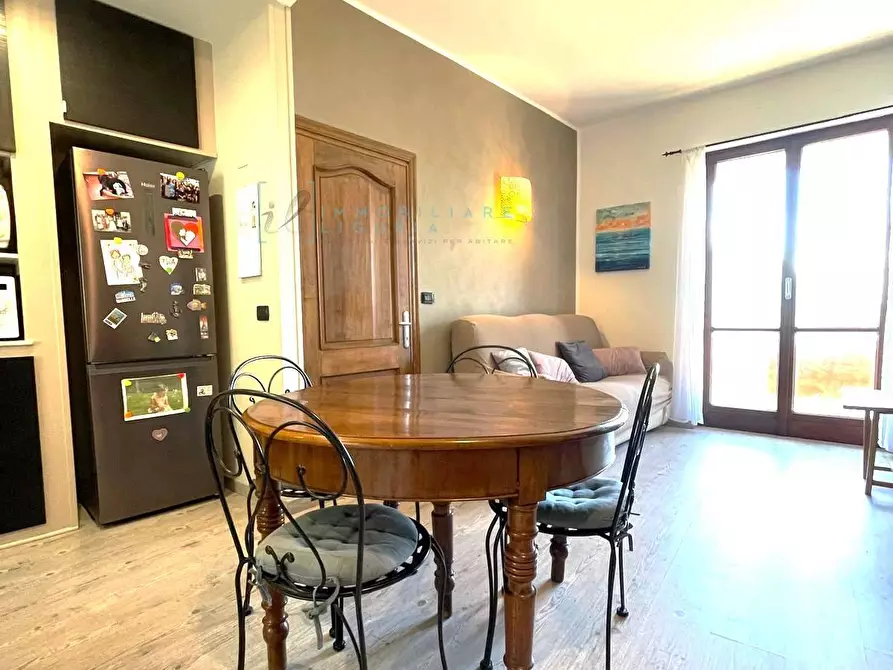 Immagine 1 di Appartamento in vendita  in Via Roma, Cesio a Cesio